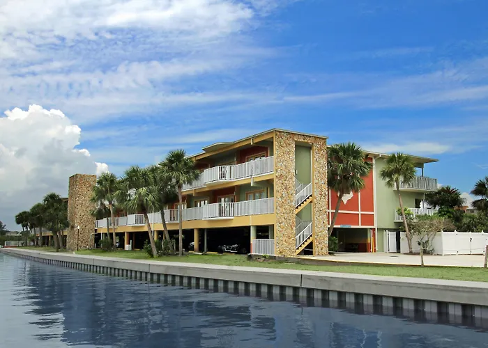 Resort The Fold Indian Shores