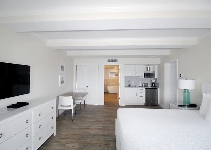 Resort The Fold Indian Shores 3*