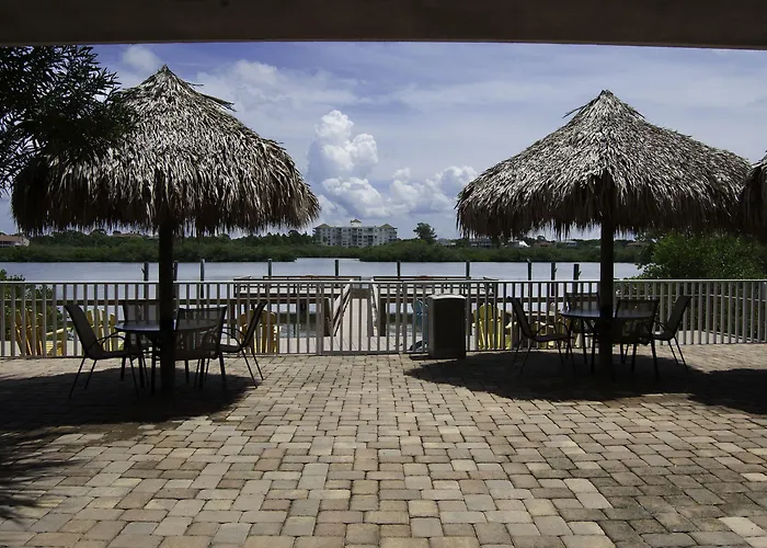 The Fold Indian Shores Resort 3*